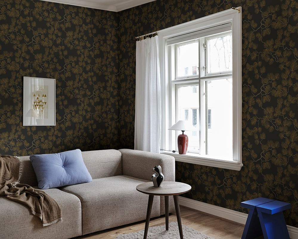 Sandberg Pine Wallpaper in black in a sitting room