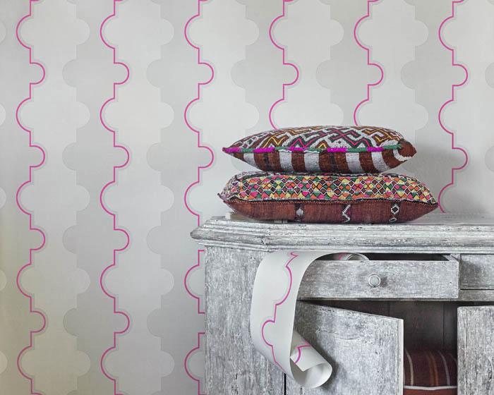 Barneby Gates Jigsaw Stripe in Pink Wallpaper BG1800201