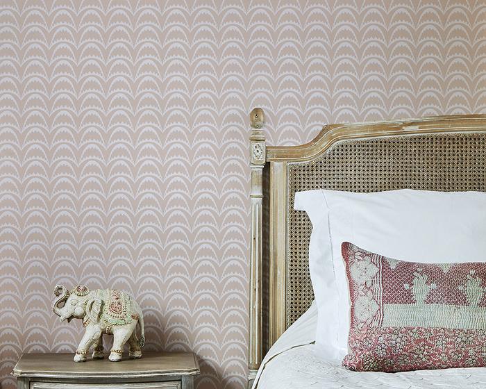 Barneby Gates Arcade in Pastel Pink Wallpaper BG1700202