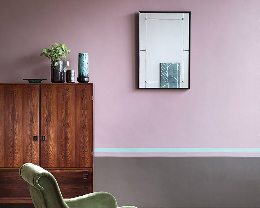 Paint & Paper Library Rouge II on walls