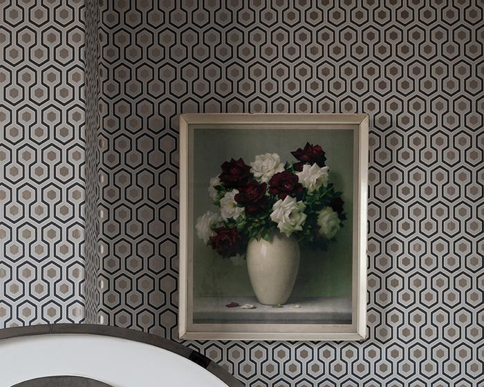 Cole & Son Hicks' Hexagon 95/3018 Wallpaper