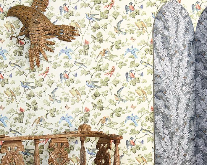 Cole & Son Winter Birds 100/2008 Wallpaper