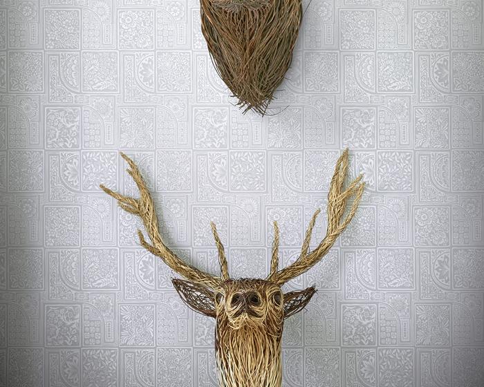 Cole & Son Bellini 108/9047 Wallpaper