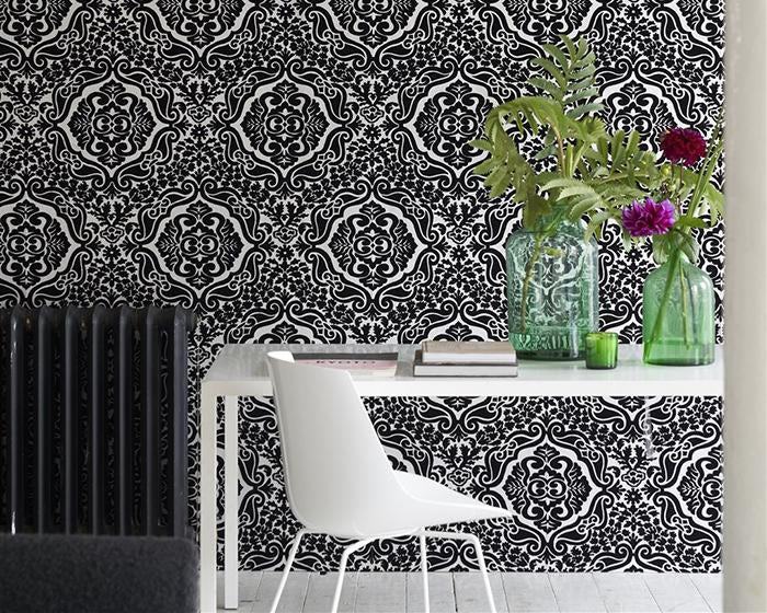 Designers Guild Fioravanti Noir Wallpaper P446/01 in Room