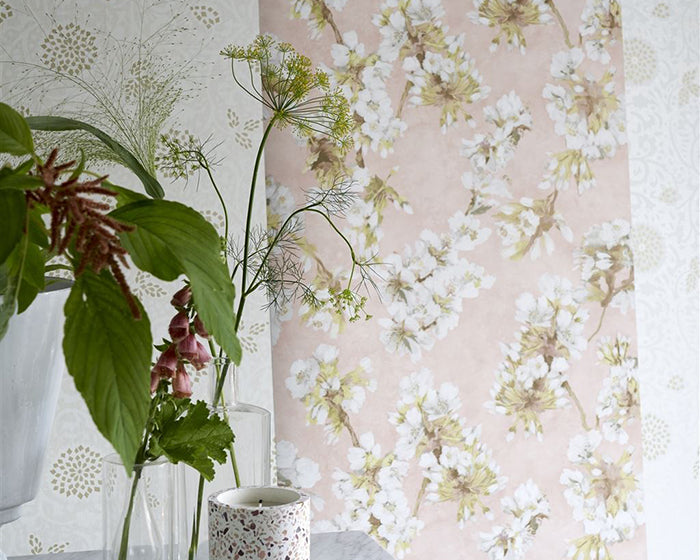 Designers Guild Fleur D Assam - Sky Wallpaper in Room