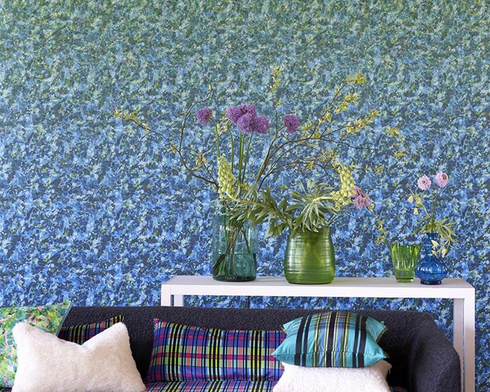 Designers Guild Odisha Cobalt Wallpaper PDG1138/02in Room