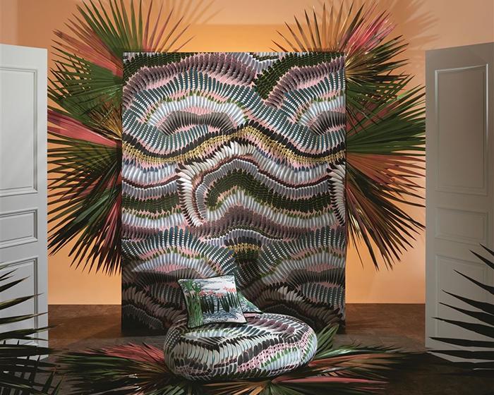 Designers Guild Prête Moi Ta Plume Bourgeon by Christian Lacroix Wallpaper PCL7033/02in Room