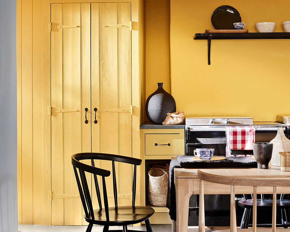 Little Greene Giallo 337 Paint on kitchen walls
