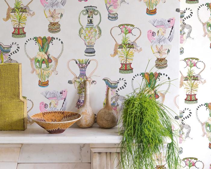 Cole & Son Khulu Vases 109/12057 Wallpaper
