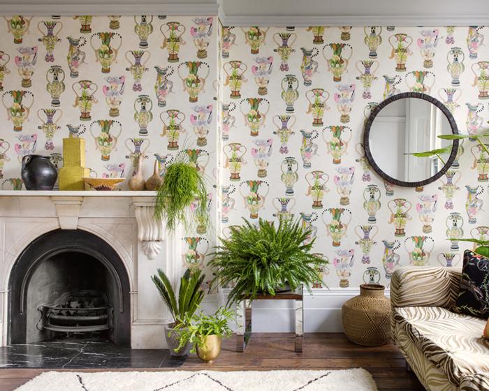 Cole & Son Khulu Vases 109/12057 Wallpaper