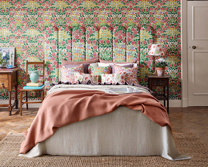 Morris & Co Campanula Wallpaper