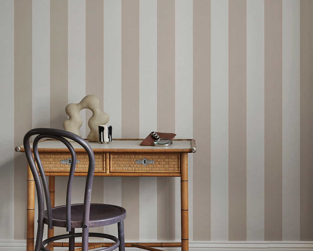 Sandberg Magnus Wallpaper in Beige