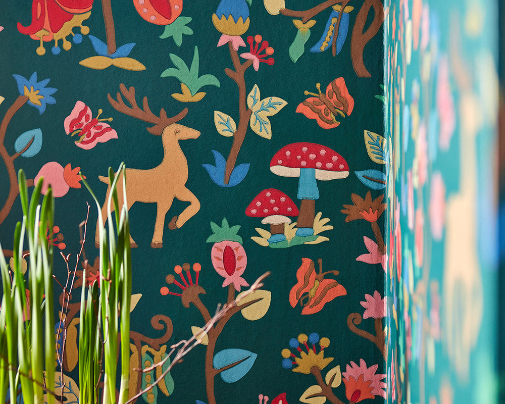 Sanderson Forest of Dean Wallpaper close up midnight colourway