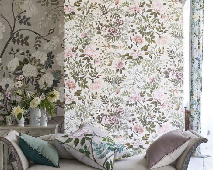 Designers Guild Porcelaine de Chine - Peony Wallpaper in Room